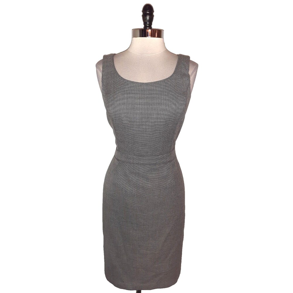 WHITE HOUSE BLACK MARKET Size 12 Sheath Dress Black Ivory Sleeveless Knee Length